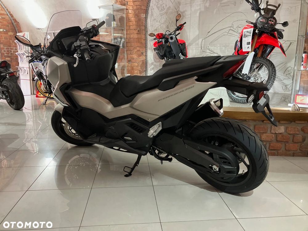 Honda NSS - 2