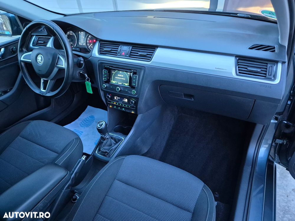 Skoda RAPID 1.2 TSI Edition Green tec - 12