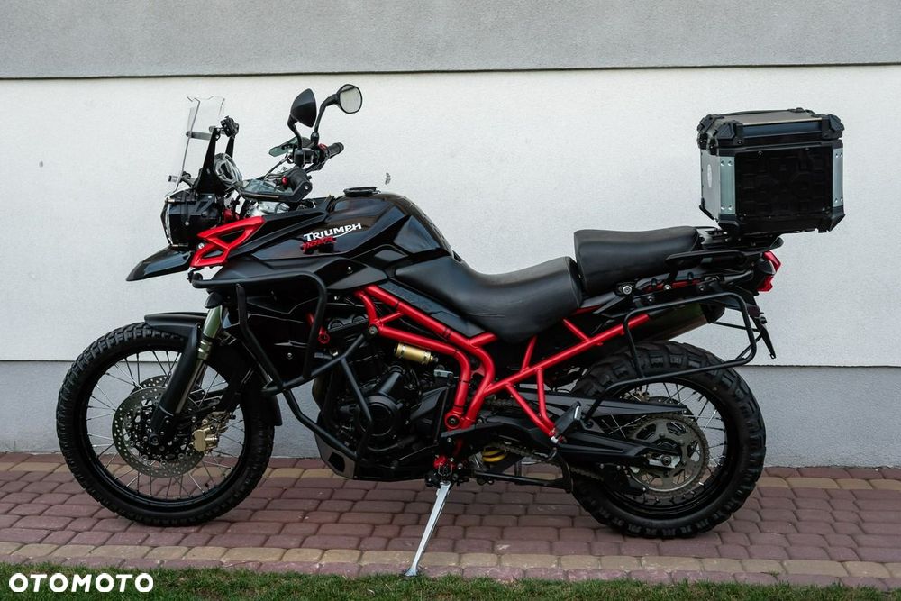 Triumph Tiger - 9