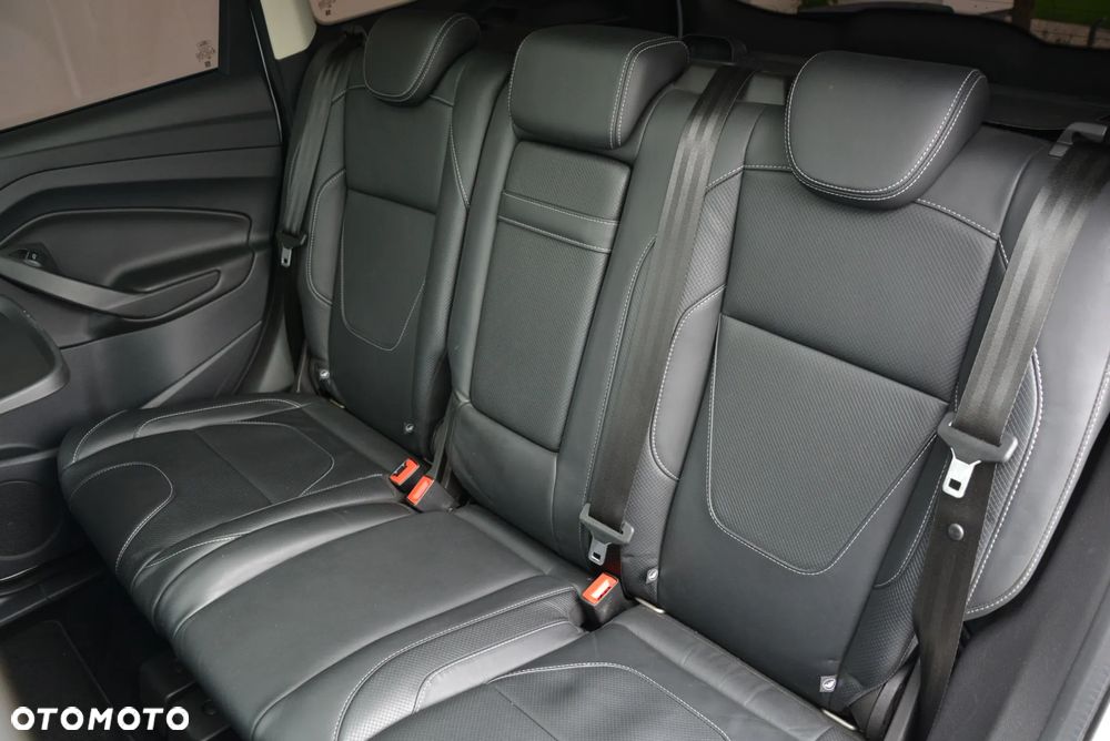 Ford Kuga 2.0 TDCi 4x4 Individual - 29