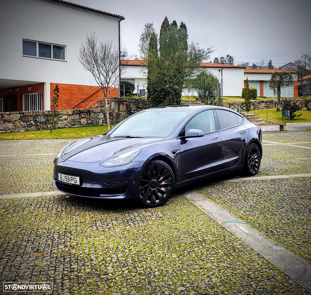 Tesla Model 3 Long Range AWD Dual Motor Performance - 24