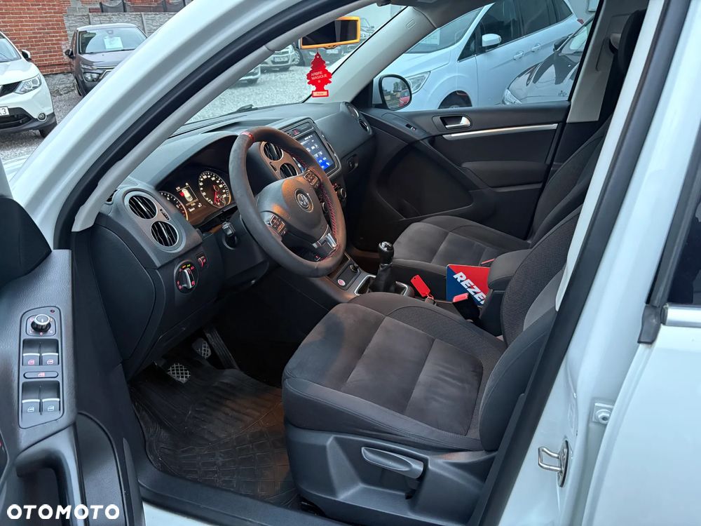 Volkswagen Tiguan 2.0 TDI DPF BlueMotion Technology Freestyle - 10