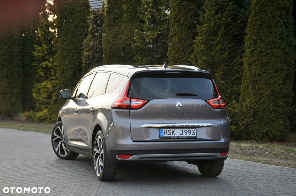 Renault Grand Scenic - 15
