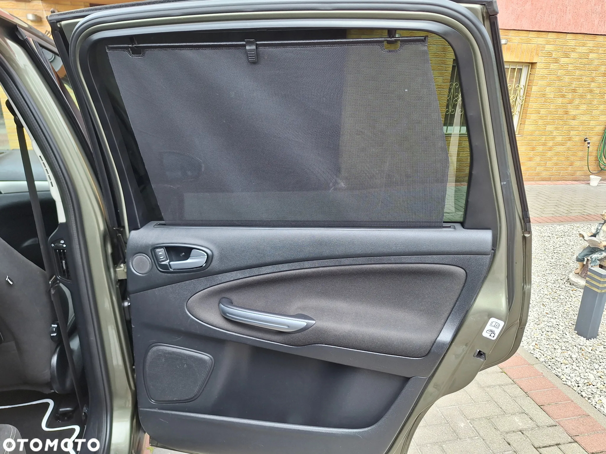 Ford S-Max 2.0 TDCi DPF Titanium - 28