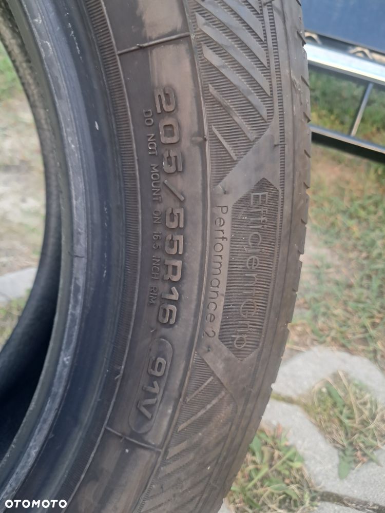 Opona pojedyncza Opona Goodyear Efficientgrip Performance 2 205/55/16 205/55R16 8mm igła - 4