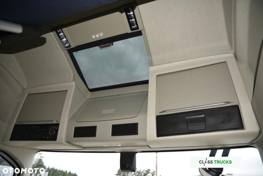 Volvo FH 500 Globetrotter XL Adaptive Cruise Control - 16
