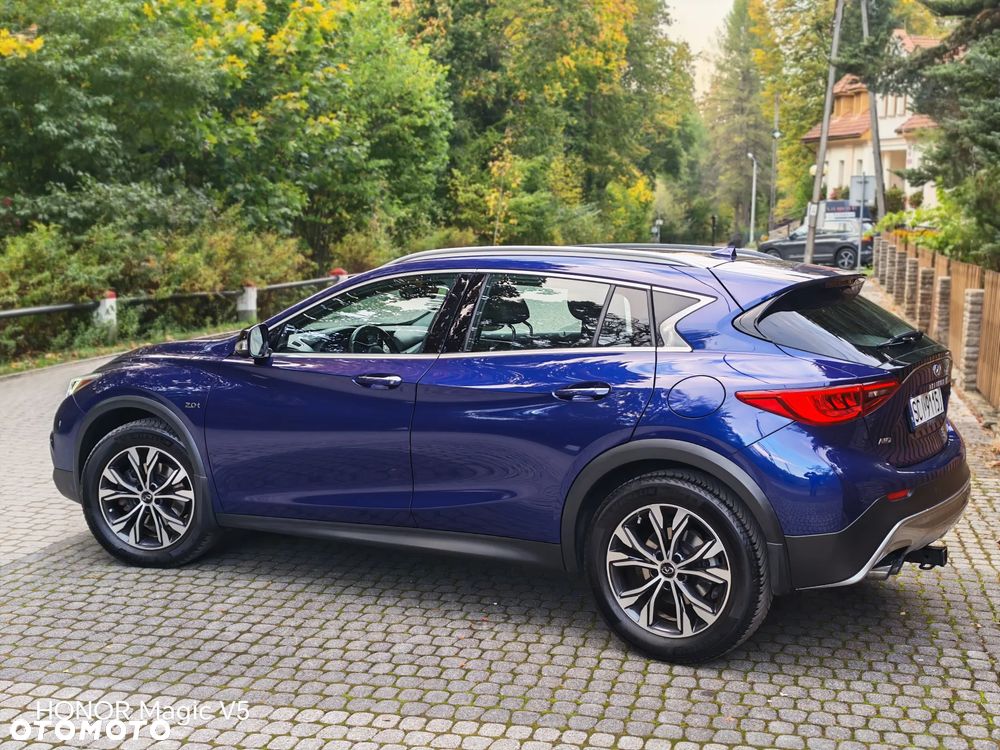 Infiniti QX30 - 2