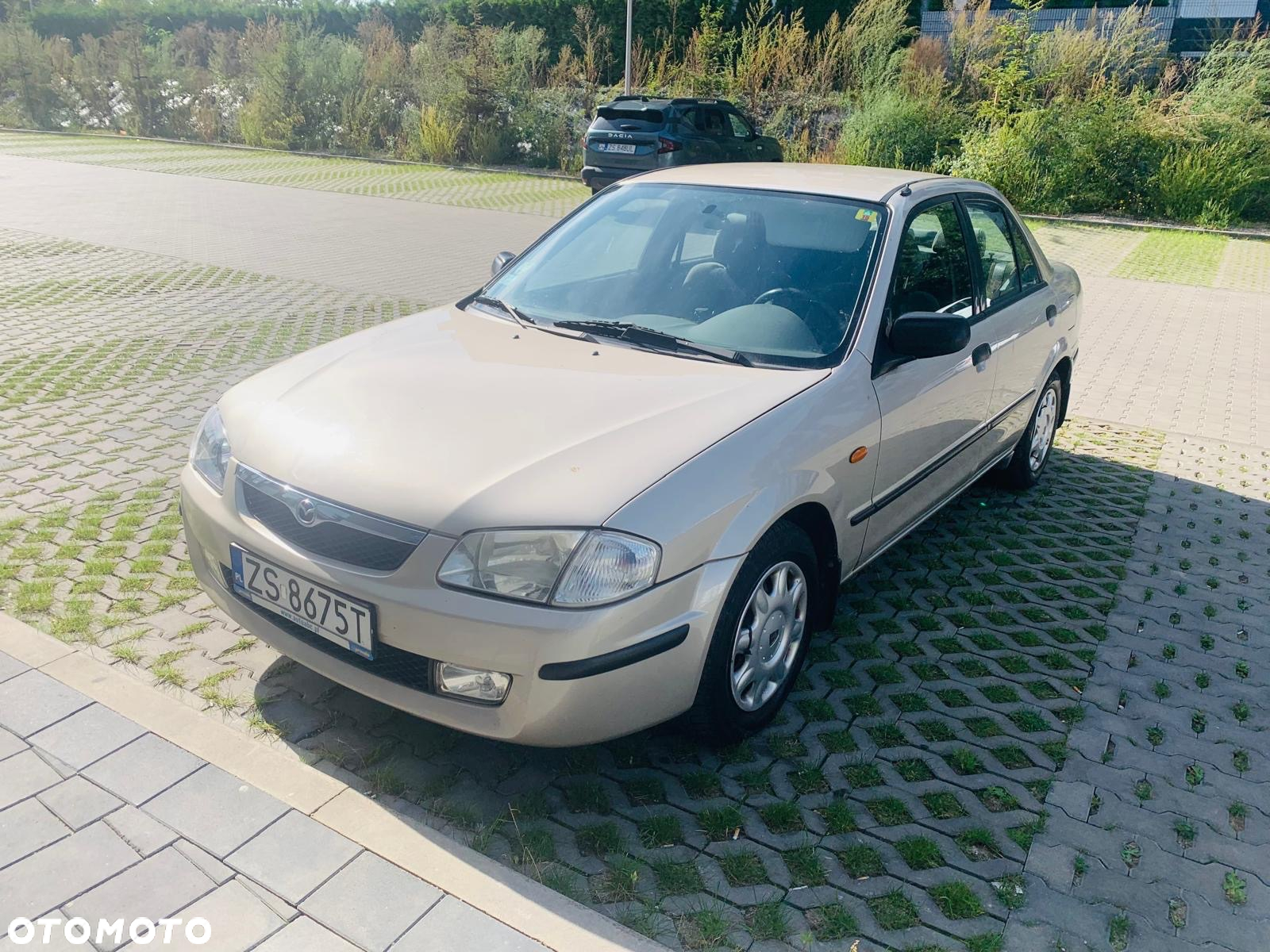 Mazda 323 - 3