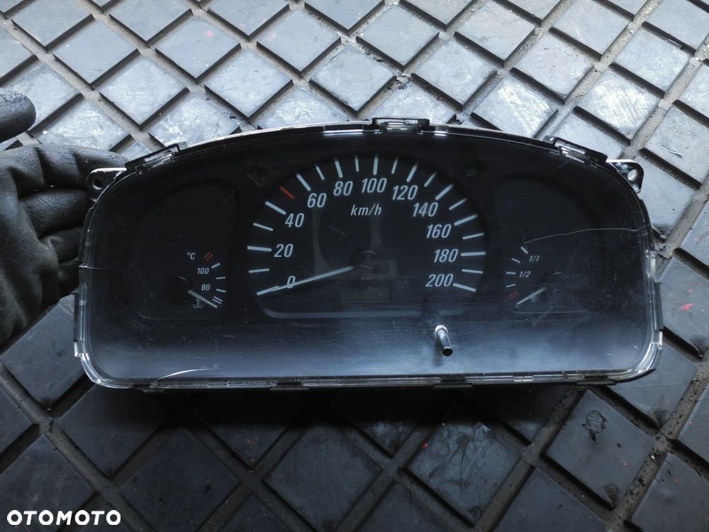 OPEL AGILA A 1.2B LICZNIK ZEGAR EUROPA - 1