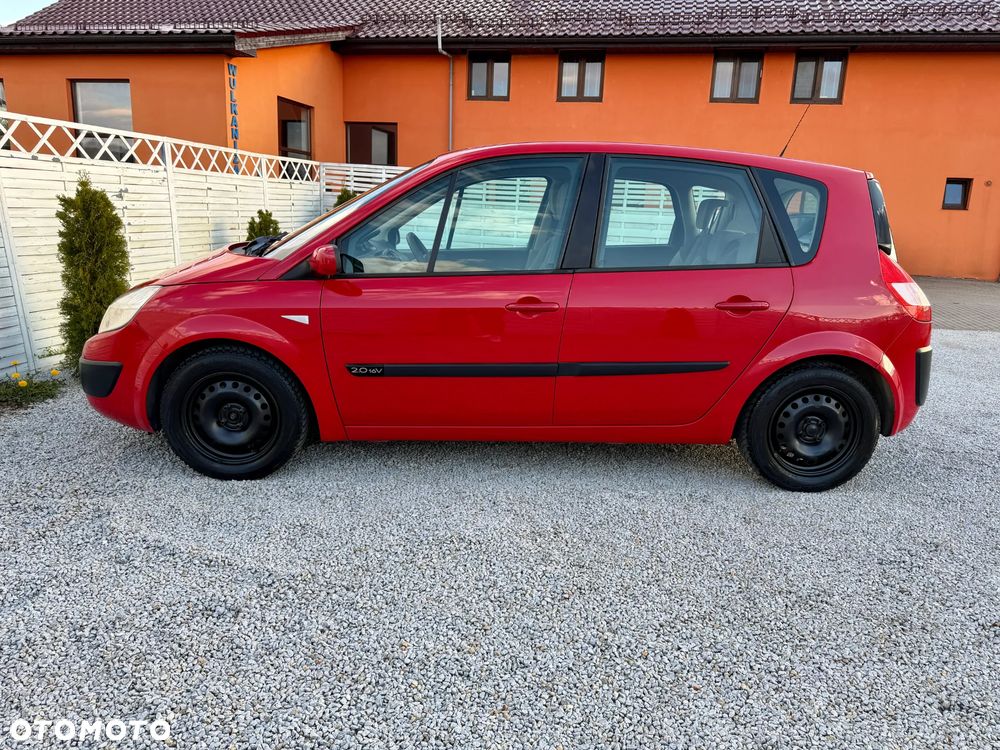 Renault Scenic 2.0 16V Dynamique - 15