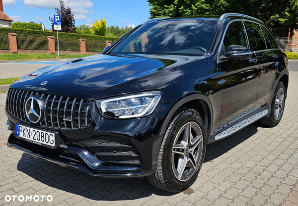 Mercedes-Benz GLC 300 4Matic 9G-TRONIC AMG Line