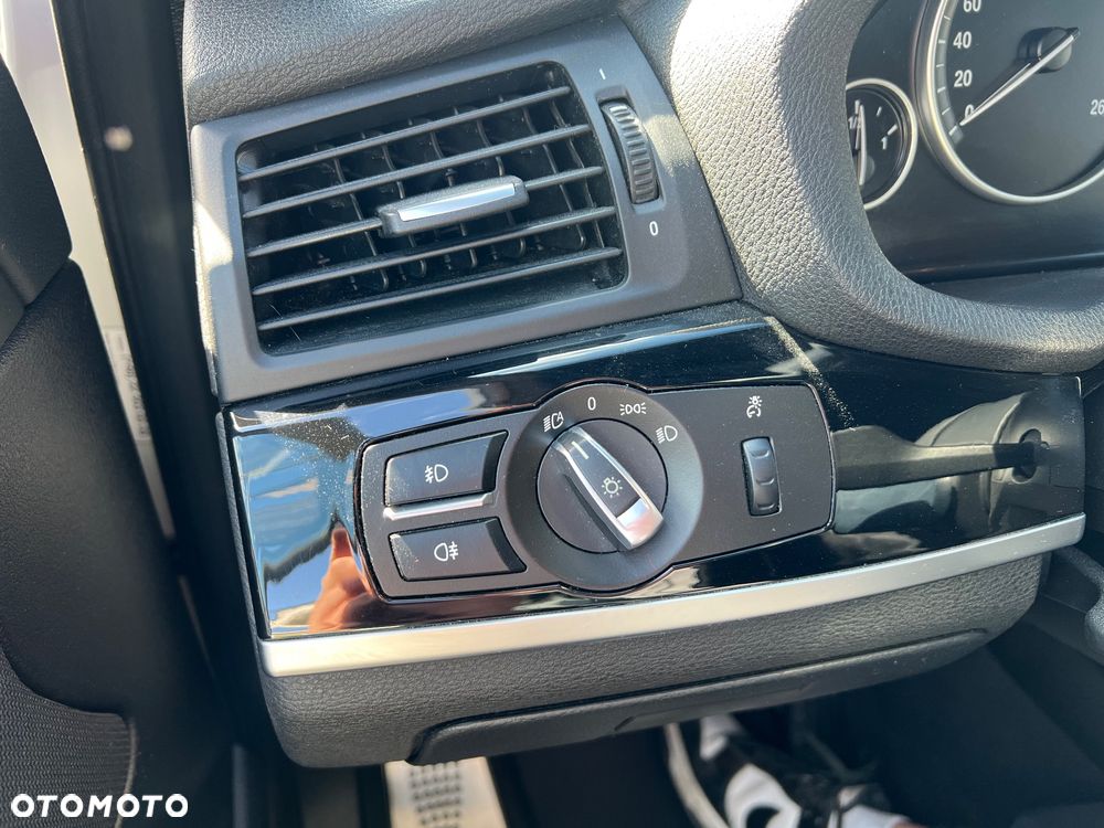 BMW X4 xDrive20i Edycja M Sport - 24