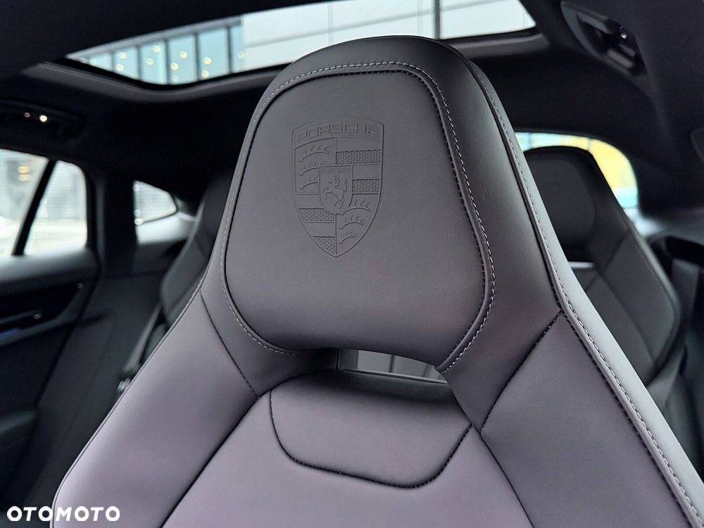 Porsche Panamera - 38