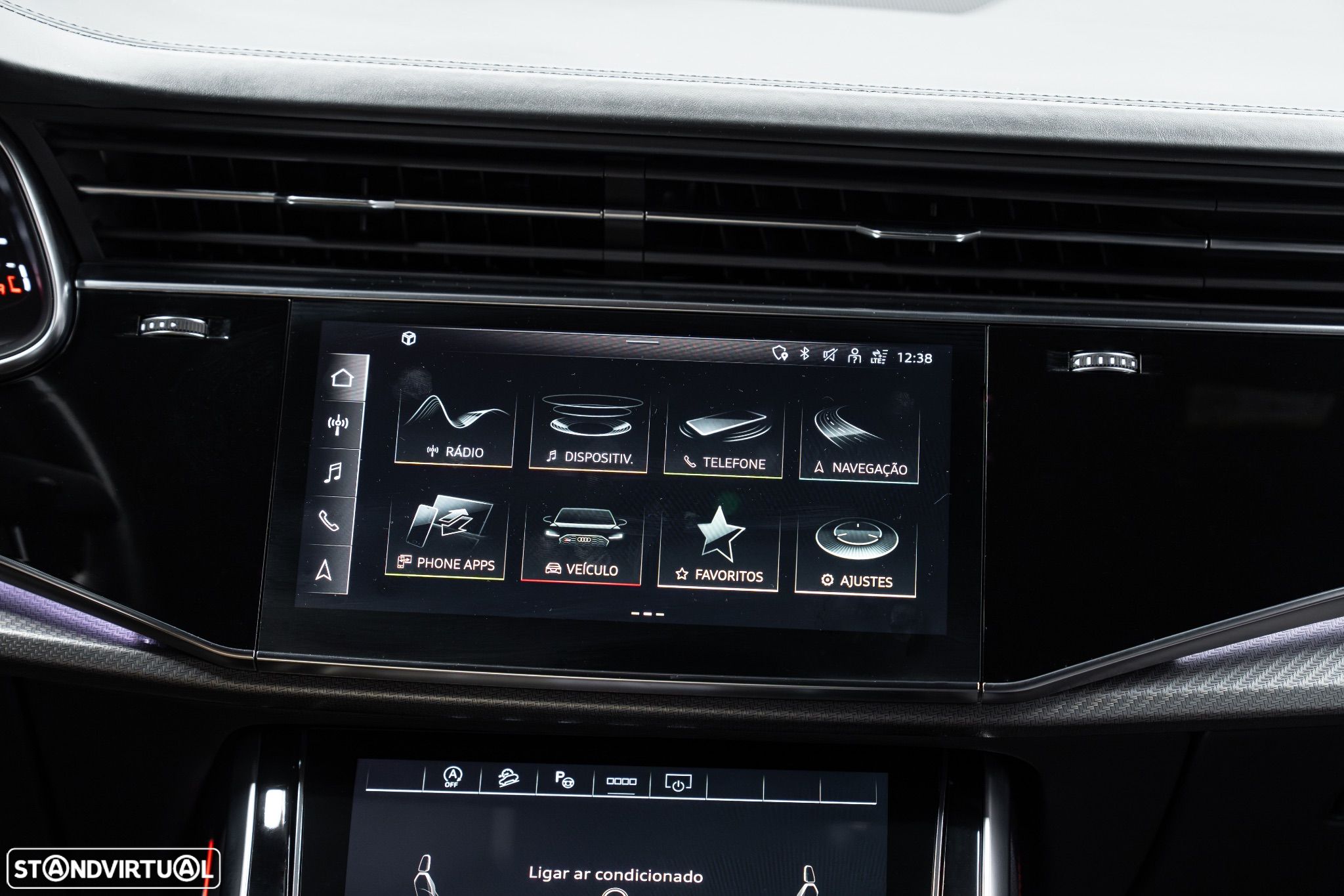 Audi RS Q8 4.0 TFSI quattro Tiptronic - 36