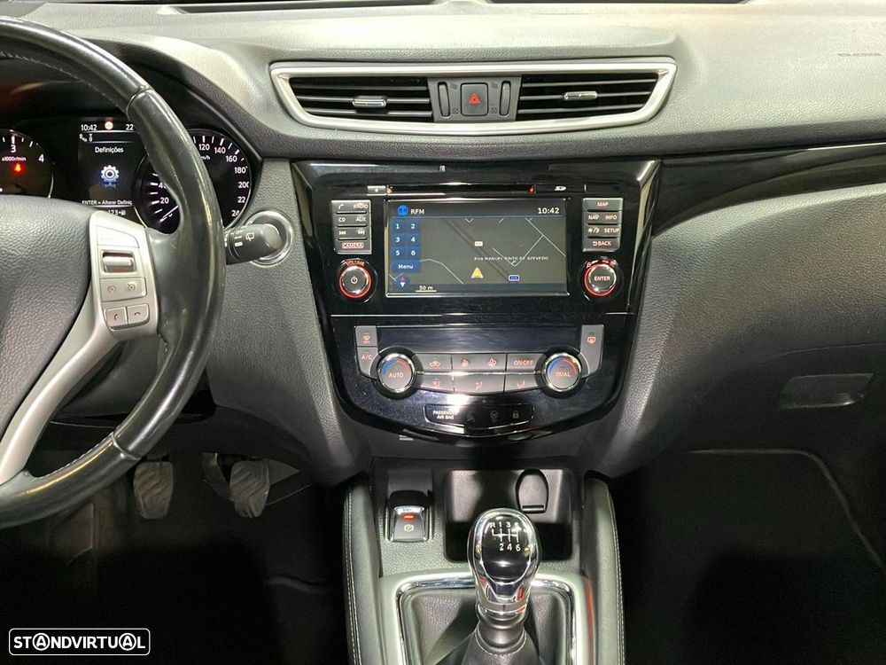 Nissan Qashqai 1.6 dCi Tekna Premium - 9