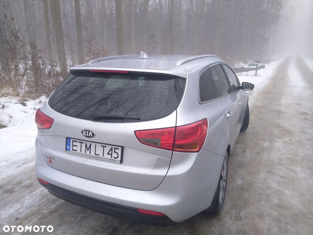 Kia Ceed 1.6 GDI Smart Plus - 2