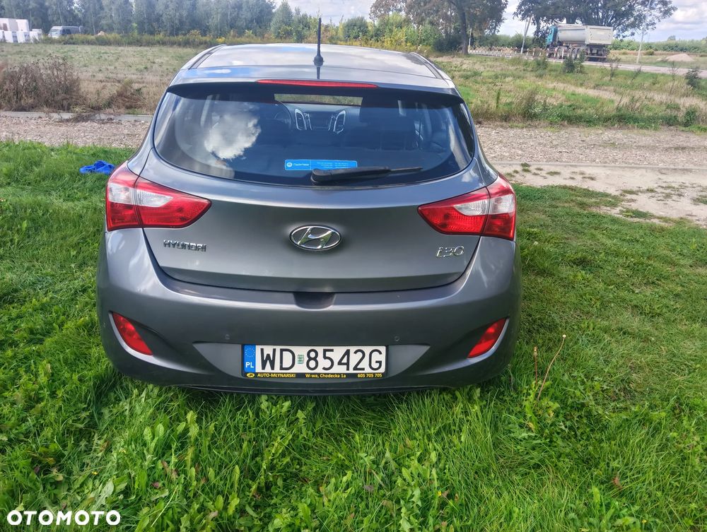 Hyundai i30 1.4 CRDi Classic + - 4