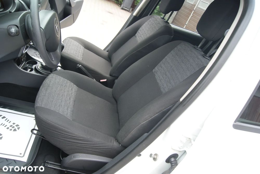 Dacia Duster 1.6 - 20