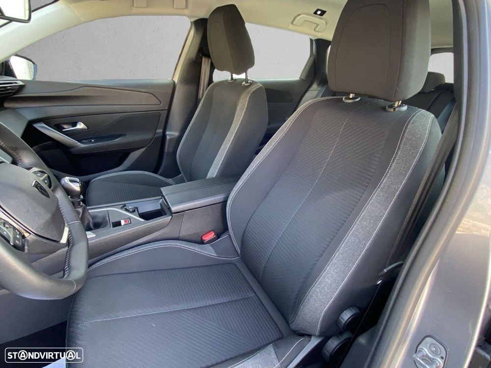 Peugeot 308 1.2 PureTech Active Pack - 9