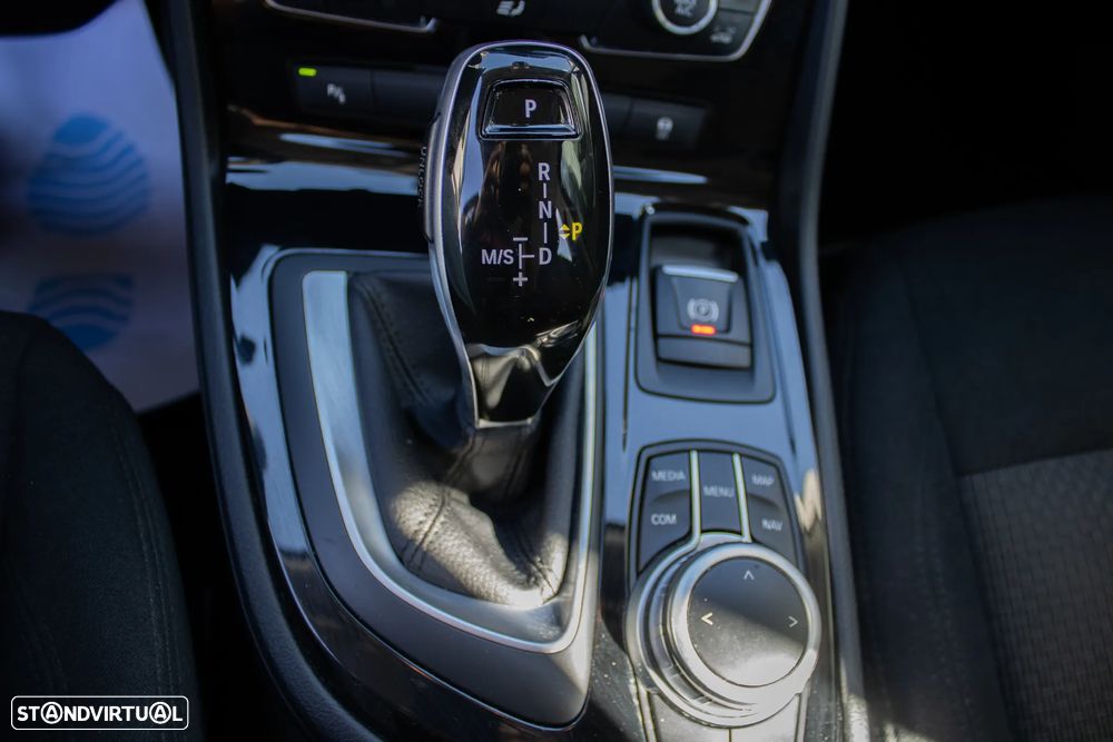BMW 216 Gran Tourer d 7L Line Sport Auto - 38