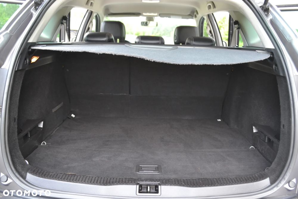 Renault Megane 1.6 dCi Energy Bose - 24