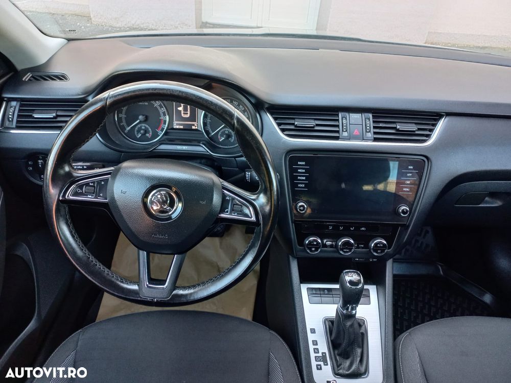 Skoda Octavia - 7