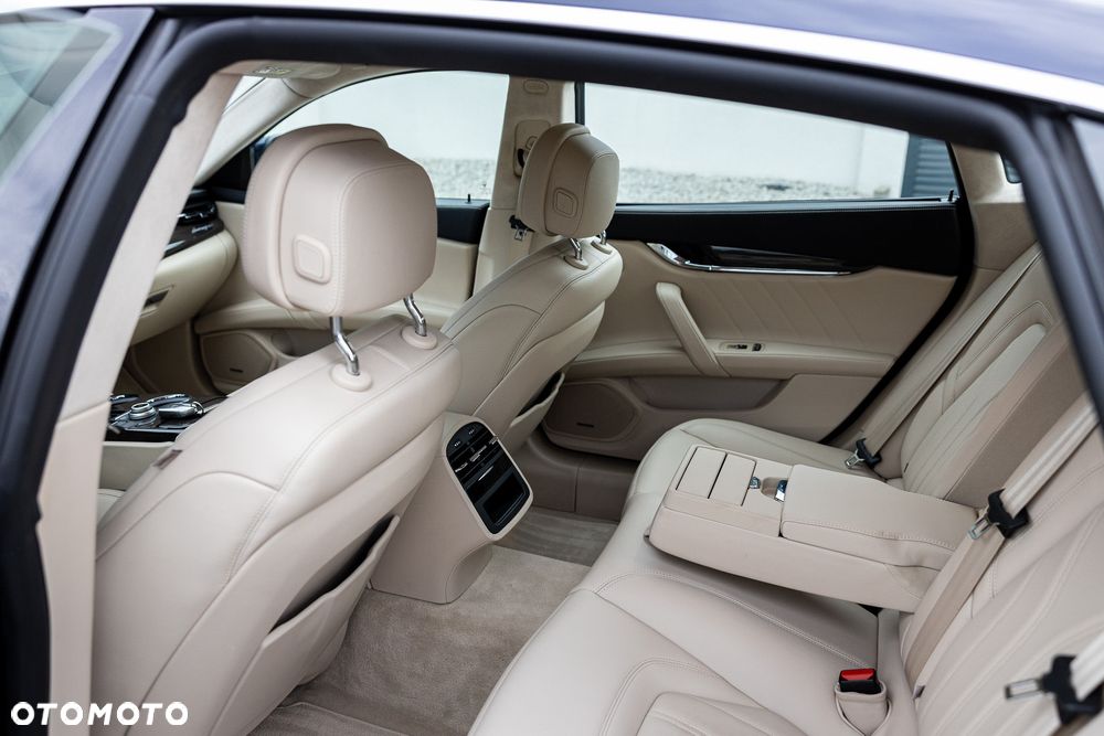 Maserati Quattroporte GranLusso S - 21