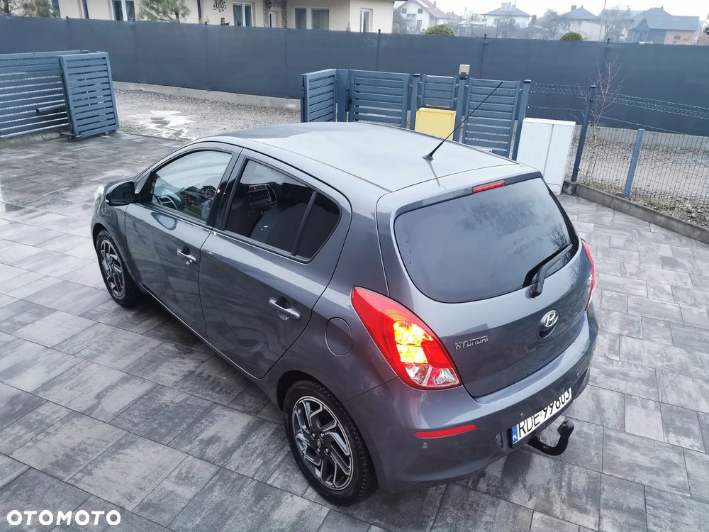 Hyundai i20 1.4 Automatik Comfort - 30