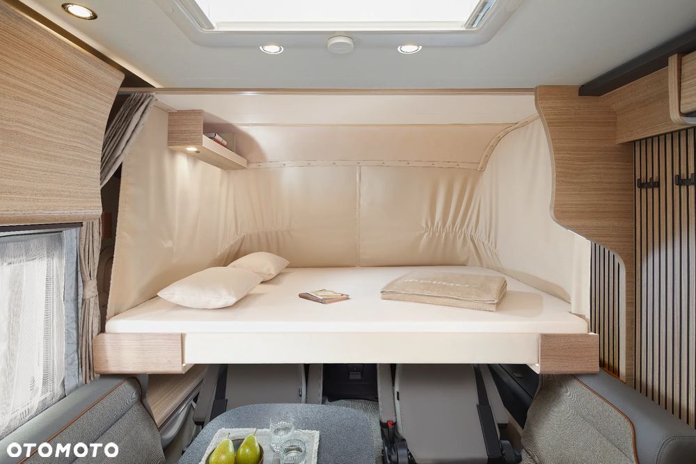 Carthago I 470 RB-LE "K" lightweight 3.5 t / Mercedes - 38