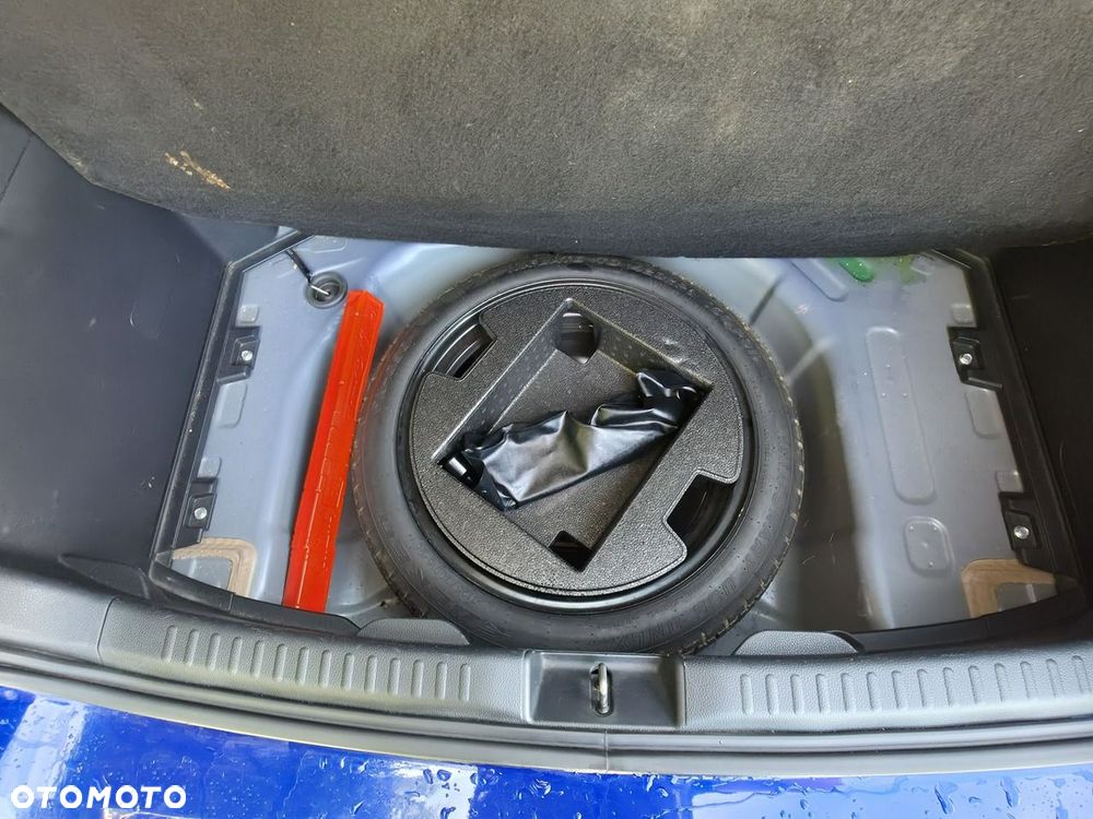 Toyota Yaris 1.5 Comfort - 19