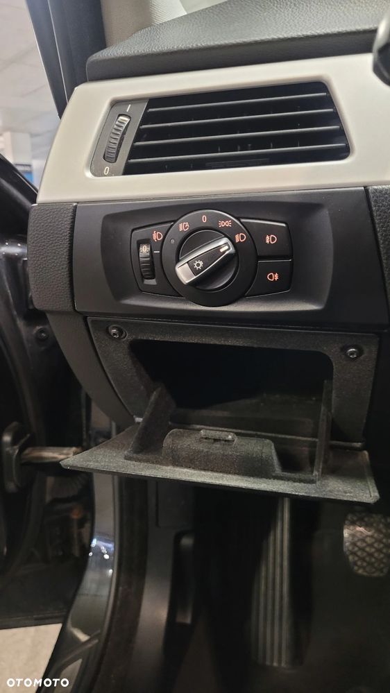 BMW Seria 3 - 17