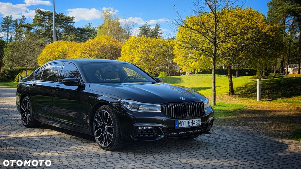 BMW Seria 7 750Li Edition Exclusive - 8
