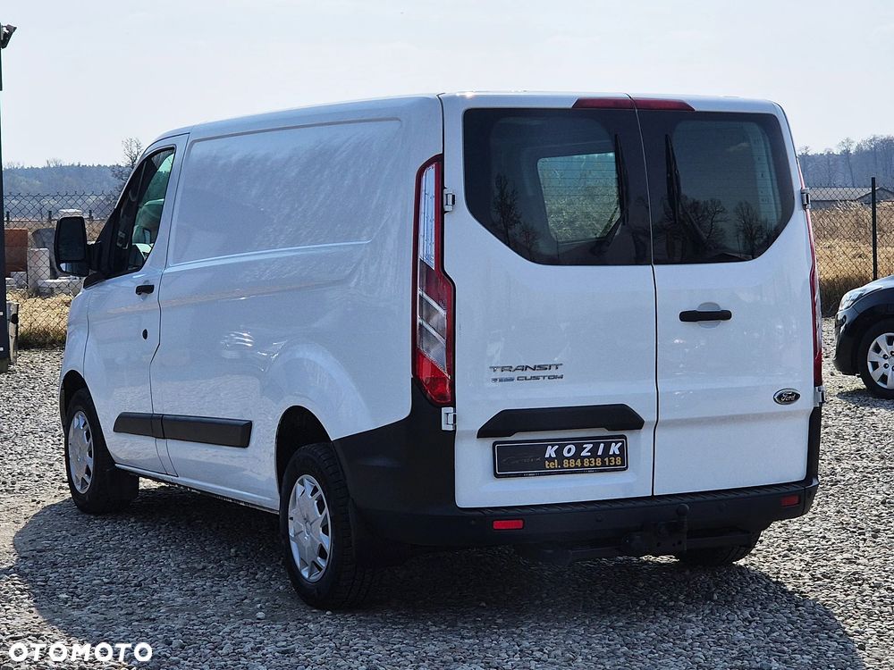 Ford TRANSIT CUSTOM - 7