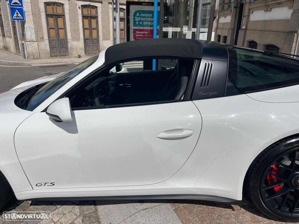Porsche 911 (991) Targa 4 GTS PDK - 11