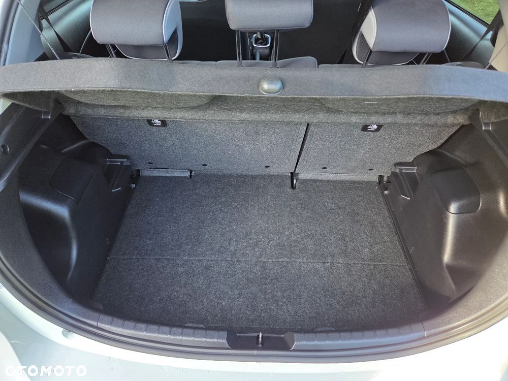 Toyota Yaris - 26
