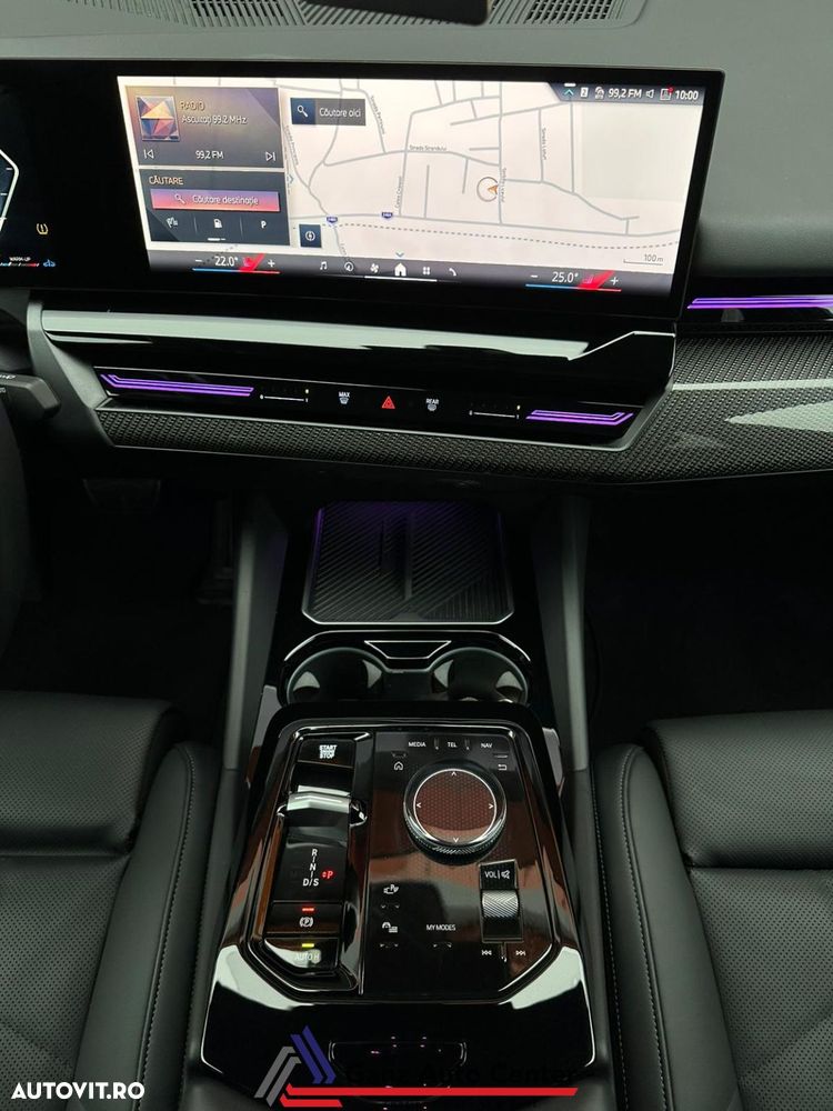 BMW Seria 5 520i AT MHEV - 11