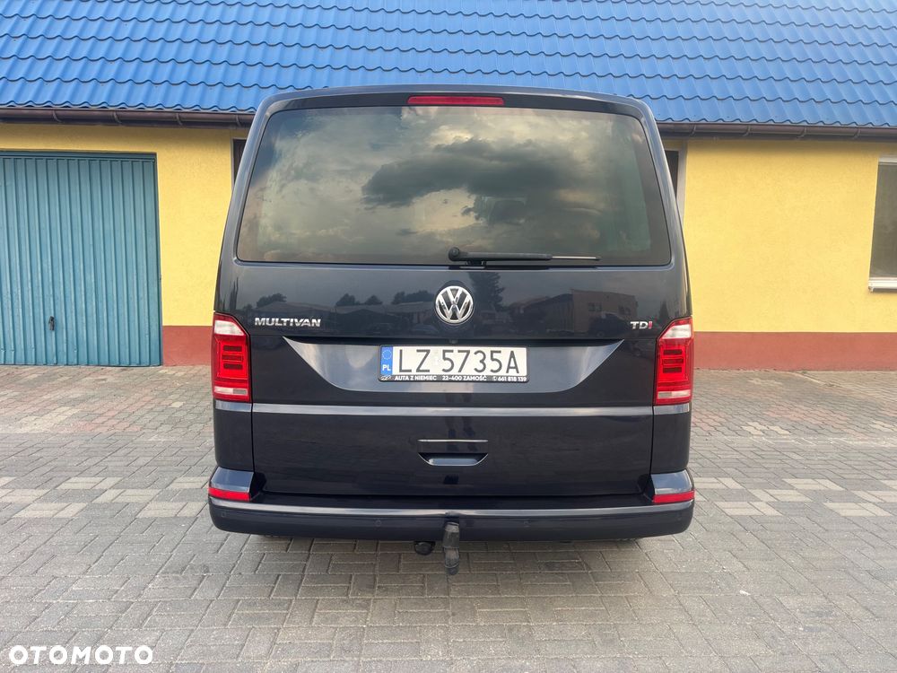 Volkswagen Multivan 2.0 TDI L1 Comfortline DSG - 10