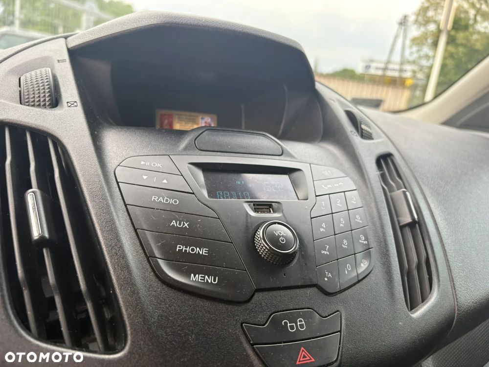 Ford Transit Connect - 16
