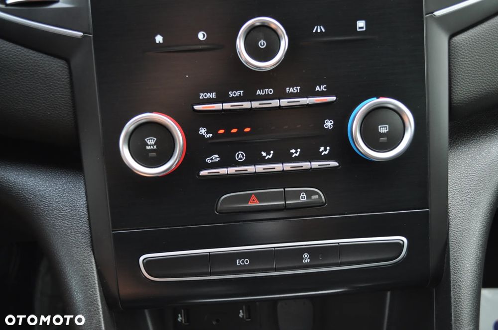 Renault Megane ENERGY TCe 130 INTENS - 28