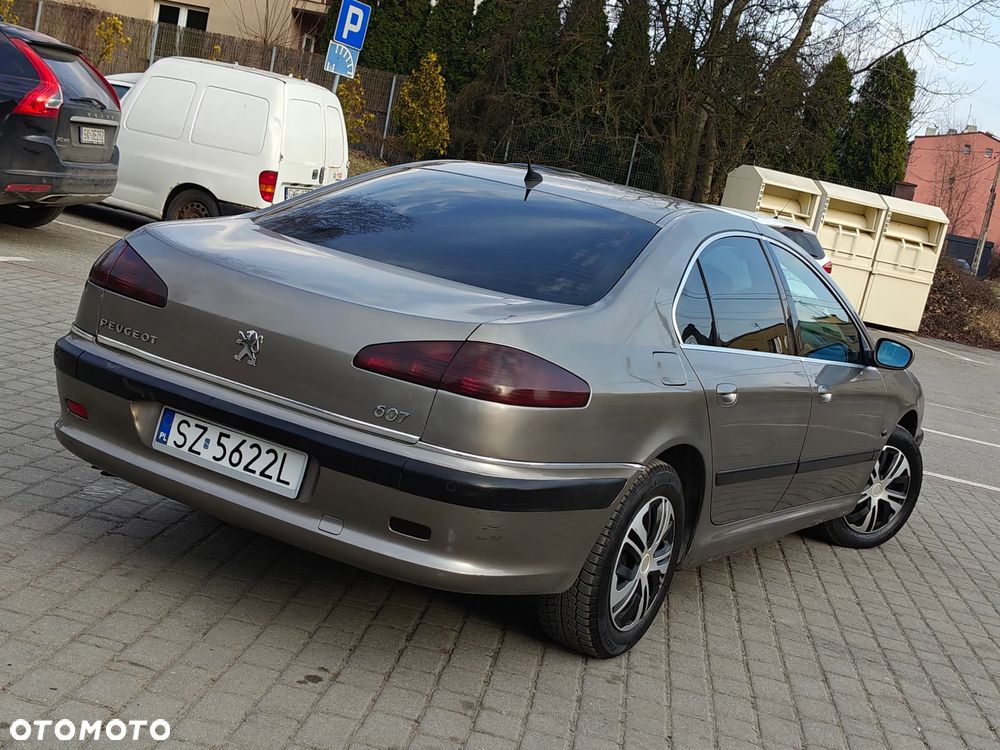 Peugeot 607 - 6