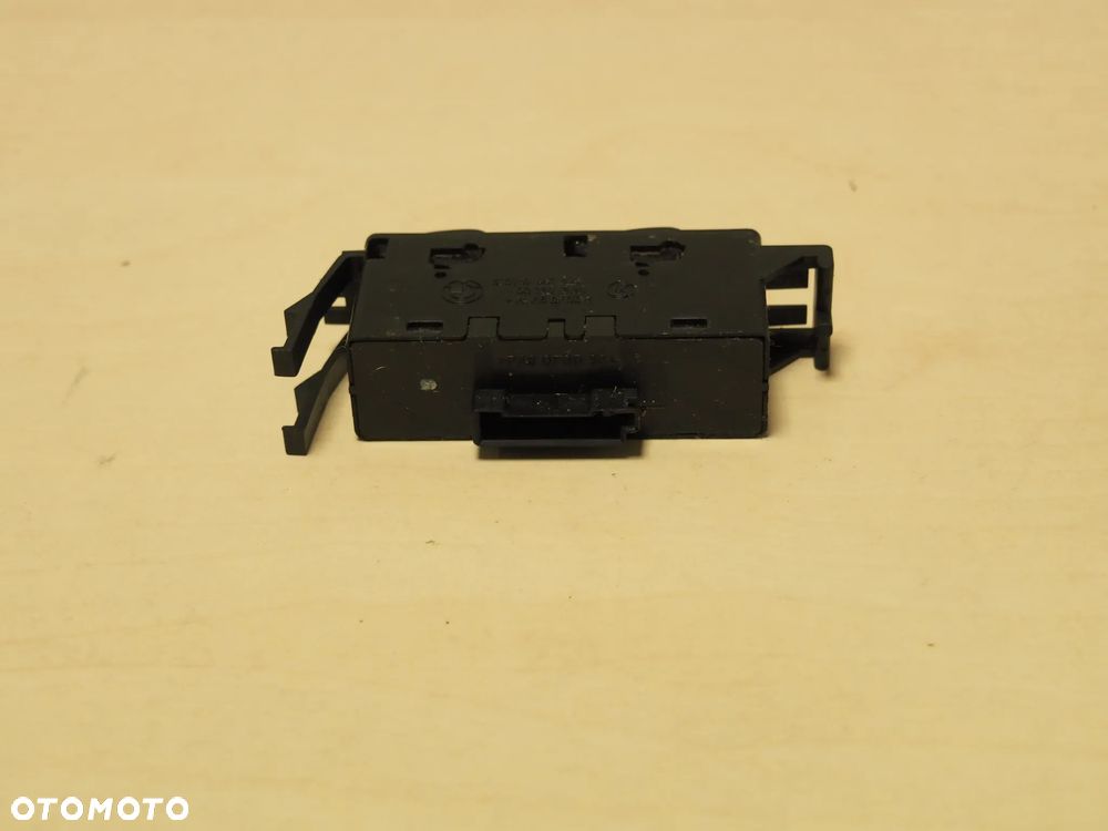 Przełącznik szyb BMW E46 8381514 - 3
