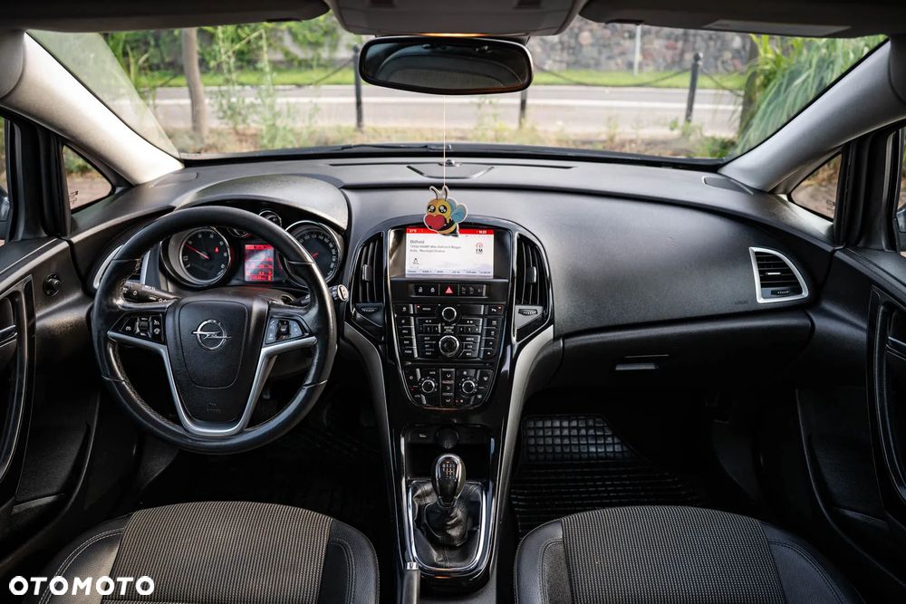 Opel Astra - 24