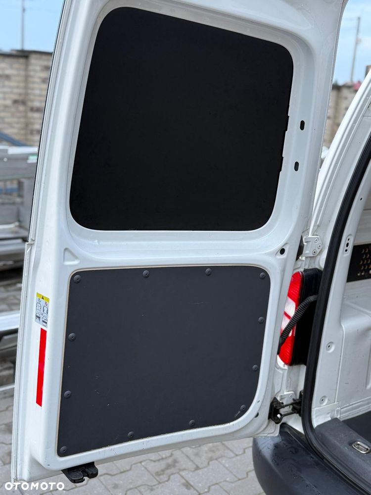 Volkswagen Caddy - 15