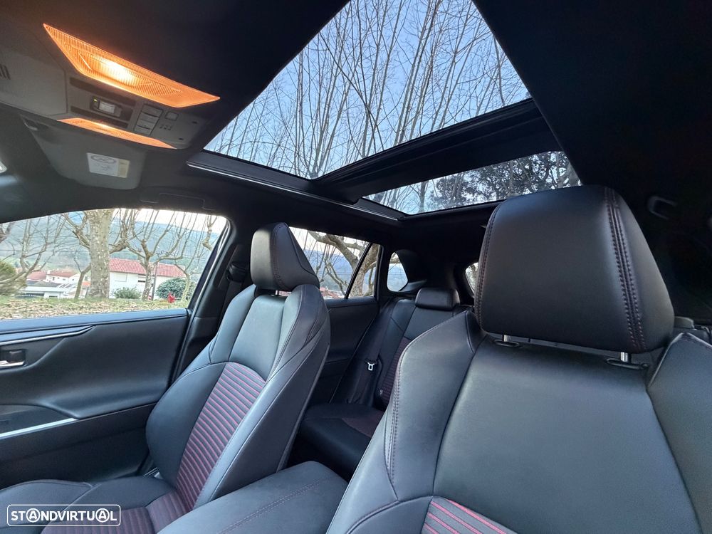 Toyota RAV4 2.5 HDF Square Collection AWD-i - 24