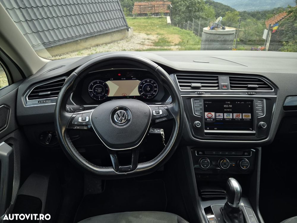 Volkswagen Tiguan 2.0 TDI DPF DSG 4Mot Highline - 11