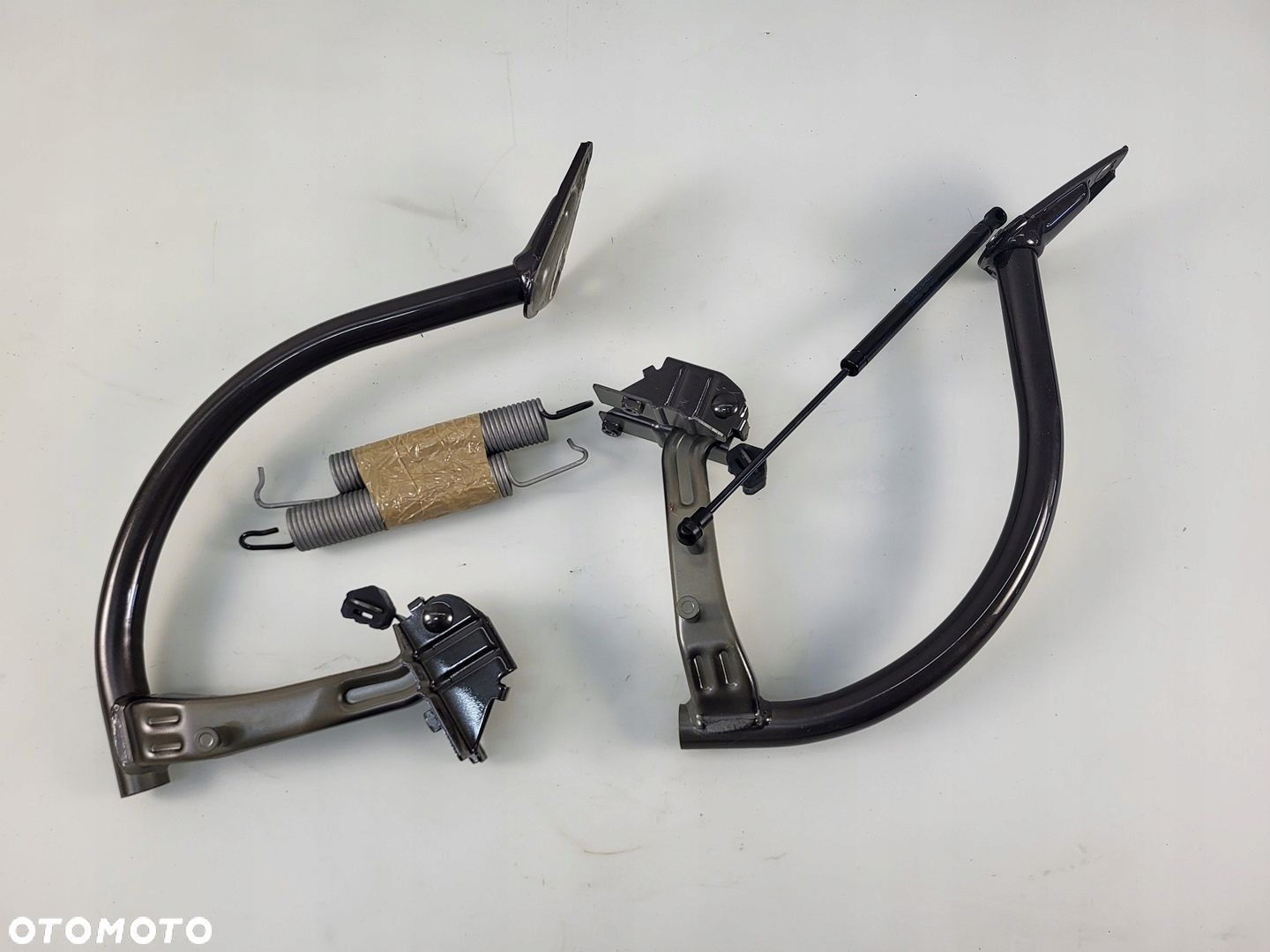 VW PASSAT CC B7 LIFT ZAWIASY KLAPY BAGAŻNIKA KOMPLET LB8R - 1