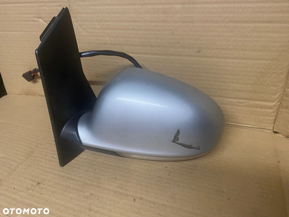 LUSTERKO LEWE 6PIN VOLKSWAGEN GOLF V PLUS 076013 - 3