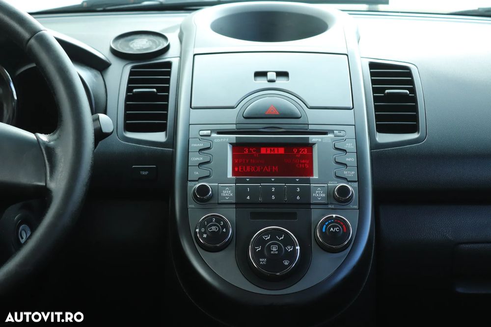 Kia Soul 1.6 DSL Fever - 18