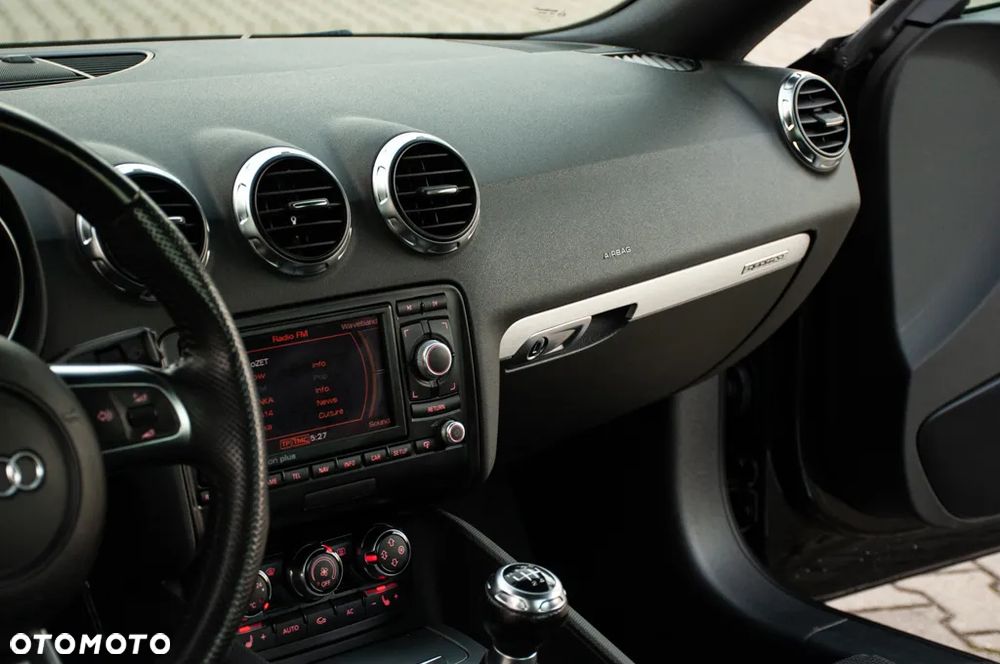 Audi TT Coupé 2.0 TDI quattro - 34