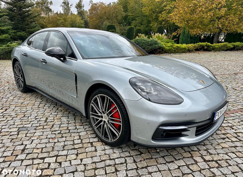 Porsche Panamera 4 - 15